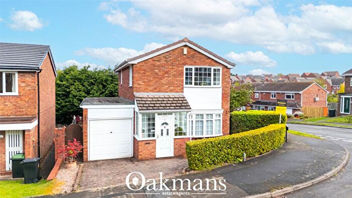 3 Bedroom Detached House For Sale In Wenlock Drive, Bromsgrove, Worcestershire, B61