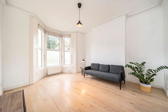 4 Bedroom Flat To Rent In Shirland Road, Maida Vale, W9