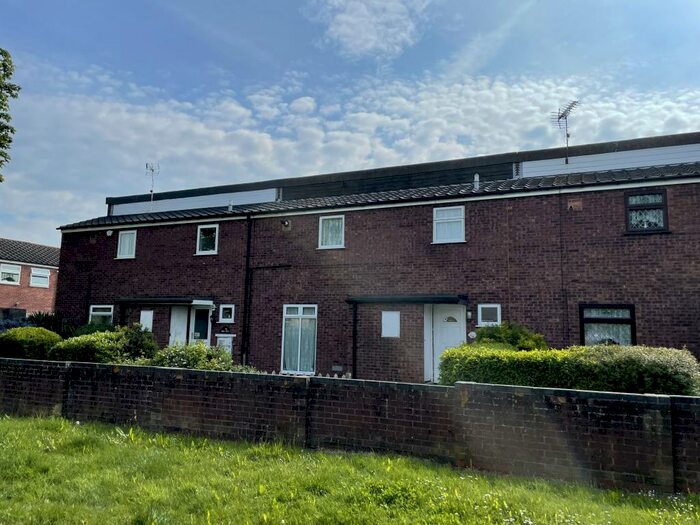 3 Bedroom Terraced House To Rent In Wimbourne, Laindon North, Basildon, SS15