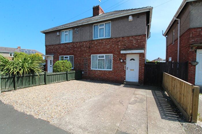 3 Bedroom Semi Detached House For Sale In Twentieth Avenue, Blyth, NE24