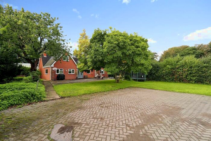 6 Bedroom Detached House For Sale In Wards Lane, Stanton-By-Bridge, Derby, DE73