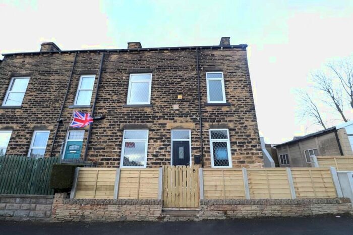 3 Bedroom End Of Terrace House To Rent In Richmond Terrace, Pudsey LS28