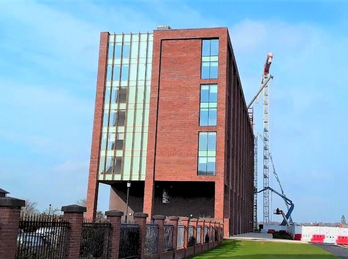 1 Bedroom Flat To Rent In Jesse Hartley Way, Liverpool, L3