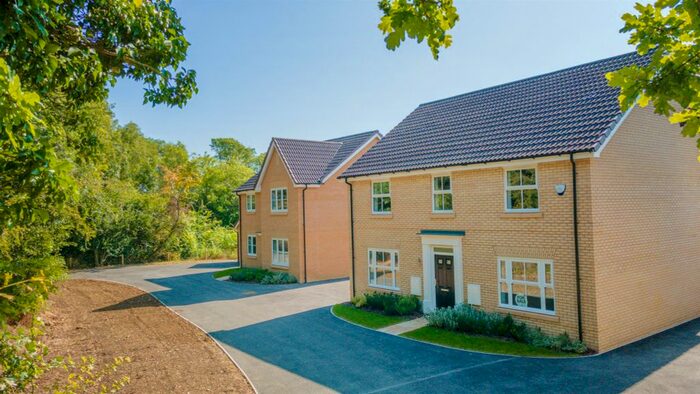 4 Bedroom Detached House For Sale In Grafton Drive, Highfields Caldecote, Cambridge, CB23