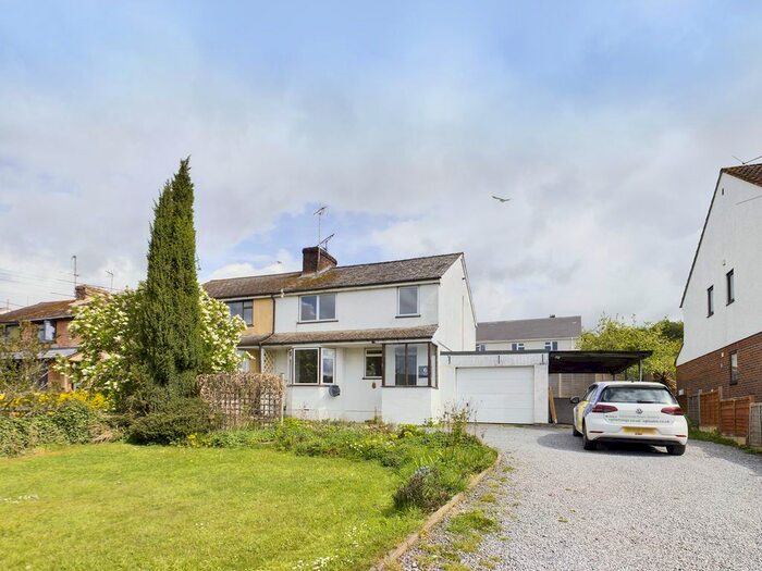 4 Bedroom Property To Rent In Storrington Place, Stonehouse, Gloucestershire, GL10