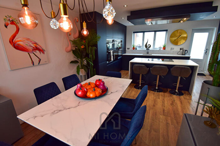 4 Bedroom Detached House For Sale In Goldfinch Drive, Clifton, Preston, PR4