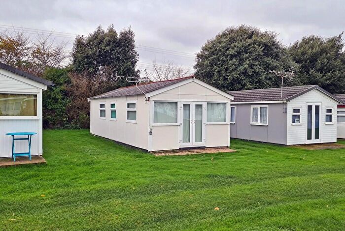 2 Bedroom Chalet For Sale In Links Road, Mundesley, NR11