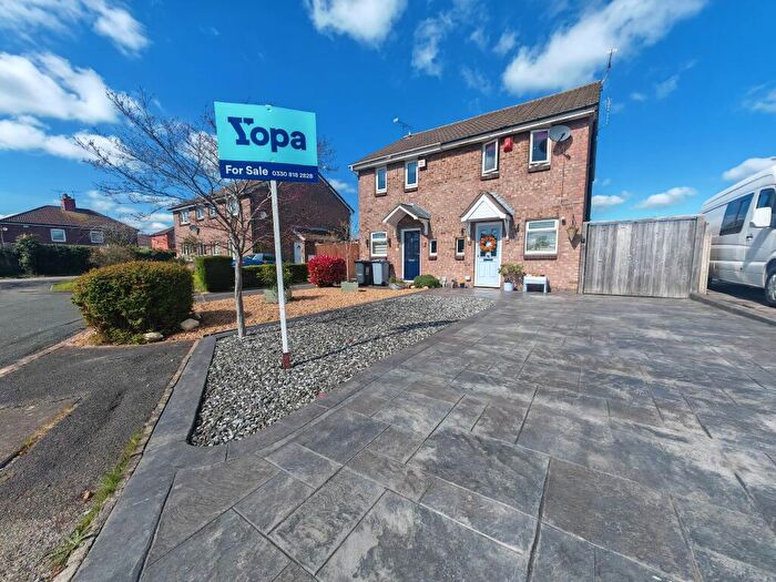 2 Bedroom Semi Detached House For Sale In Seaton Close, Crewe, CW1