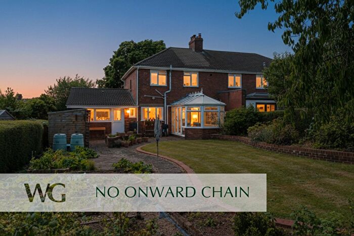 3 Bedroom Semi-Detached House For Sale In Pinhoe, Exeter, EX4