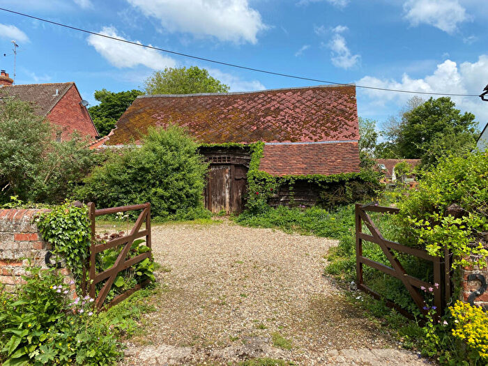 3 Bedroom Barn Conversion For Sale In Abners Barn, Church Road, Blewbury, OX11