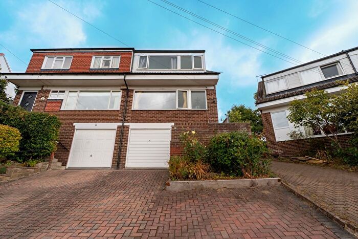 3 Bedroom Semi Detached House To Rent In Woodhill Court, Cookridge, LS16