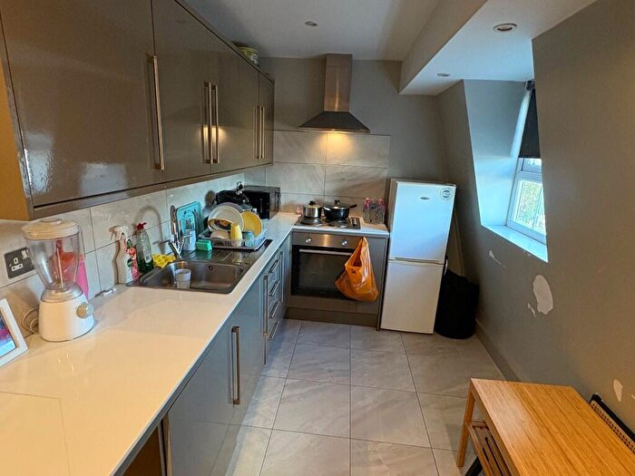1 Bedroom Flat To Rent In Farm Hill Road, Waltham Abbey, Essex, EN9