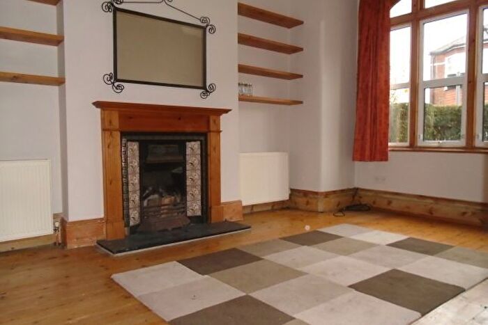 2 Bedroom Flat To Rent In Olive Road, Cricklewood, NW2