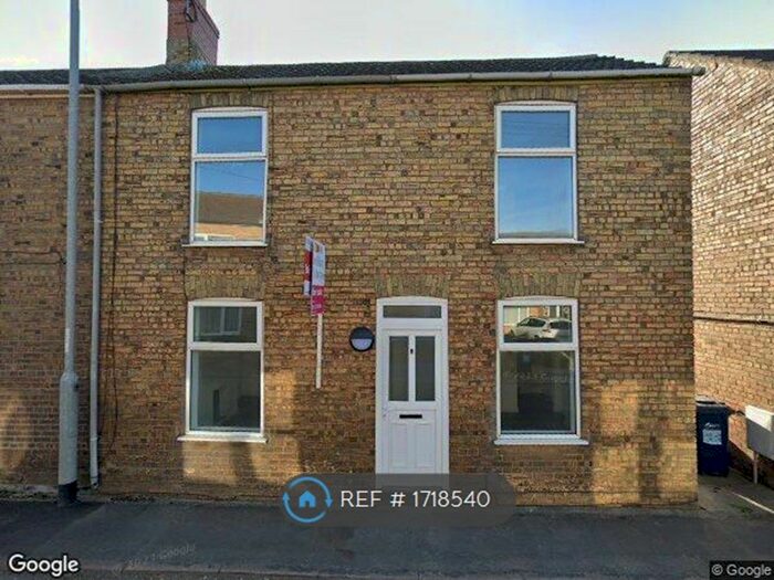 3 Bedroom End Of Terrace House To Rent In Ramsey Road, Peterborough, PE7