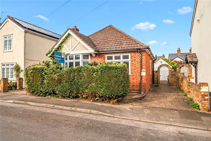 2 Bedroom Detached House For Sale In Addlestone, Surrey, KT15