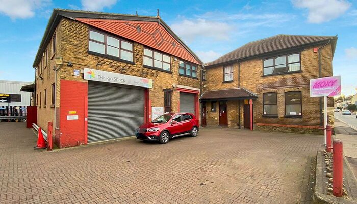 Land To Rent In Cuxton Road, Rochester, Kent ME2