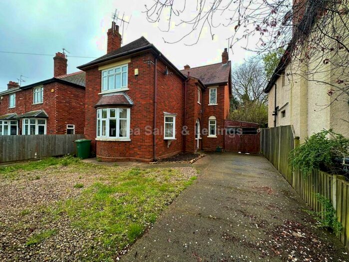 2 Bedroom Detached House To Rent In Brant Road, Lincoln, LN5