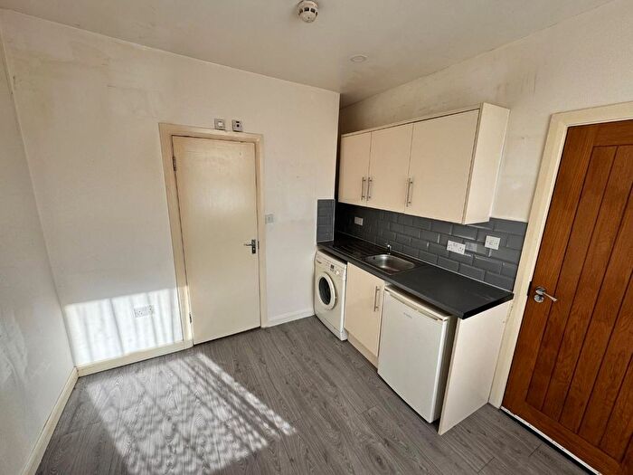 Studio To Rent In Green Lanes, Self Contained Studio, N8