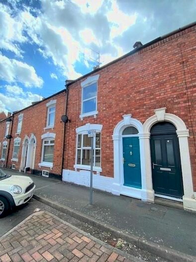 2 Bedroom Terraced House To Rent In Queens Road, Northampton, NN1