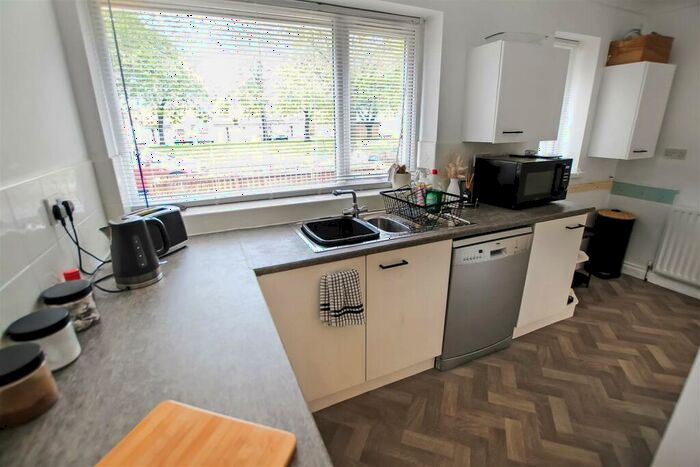 3 Bedroom Terraced House For Sale In Lee Green, Newton Aycliffe, DL5