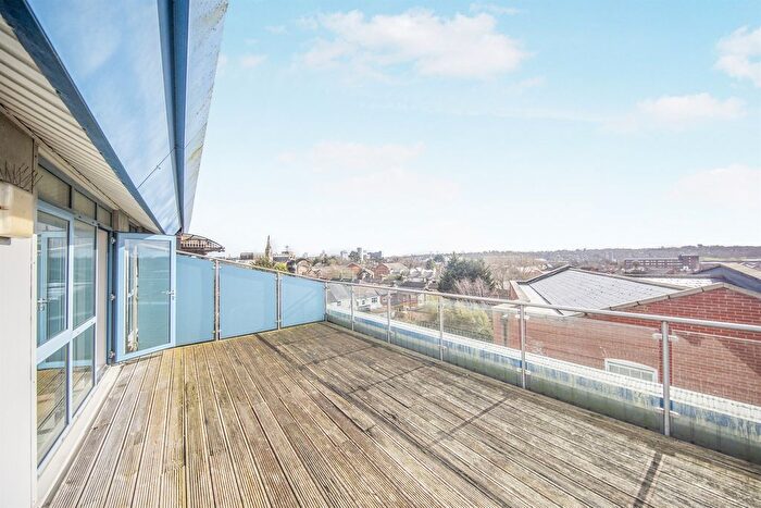 2 Bedroom Flat For Sale In Norwich Road, Ipswich, IP1