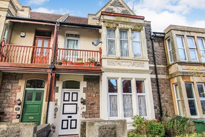 2 Bedroom Apartment For Sale In Malvern Road, Weston-super-Mare, North Somerset, BS23