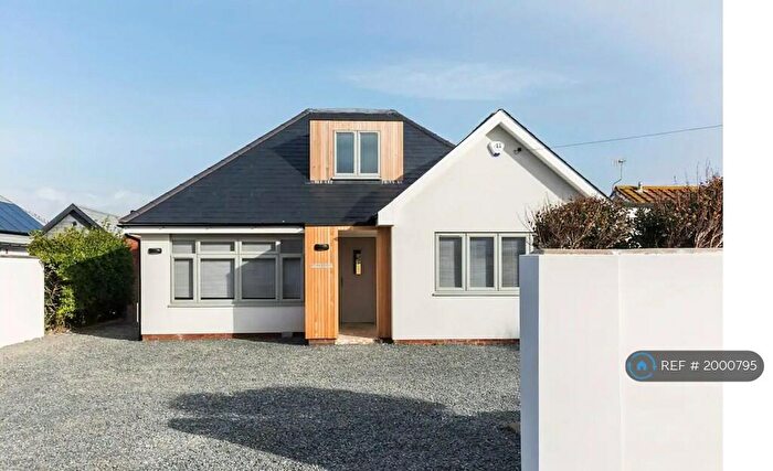 4 Bedroom Detached House To Rent In East Bracklesham Drive, Bracklesham Bay, Chichester, PO20