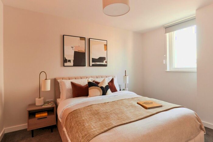 2 Bedroom Apartment To Rent In Heyrod Street, Manchester, Greater Manchester, M1