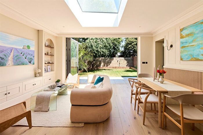 4 Bedroom Detached House For Sale In St Quintin Avenue, London, W10