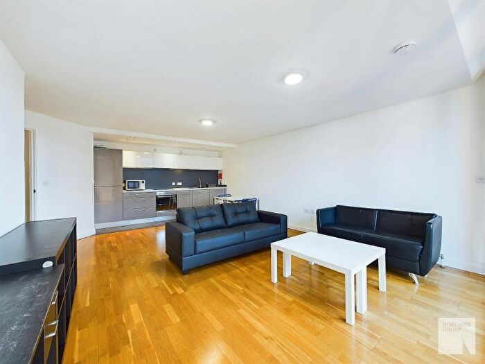 2 Bedroom Apartment To Rent In McConnell Building :: Ancoats, M4