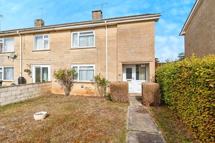 3 Bedroom End Of Terrace House For Sale In Churchill Way, Corsham, SN13