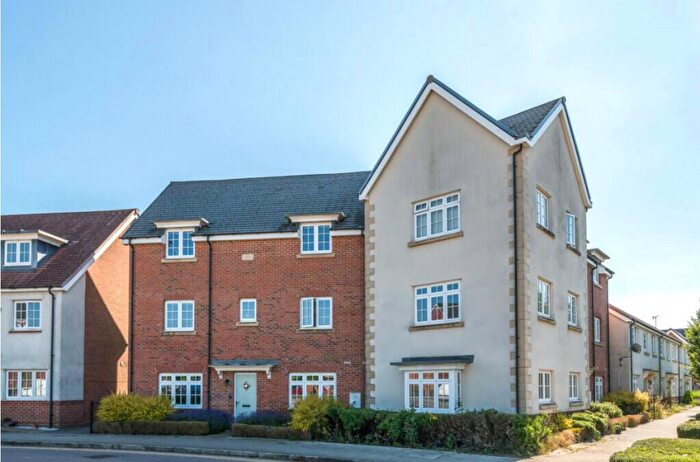 2 Bedroom Apartment For Sale In Flycatcher Keep, Bracknell, Berkshire, RG12