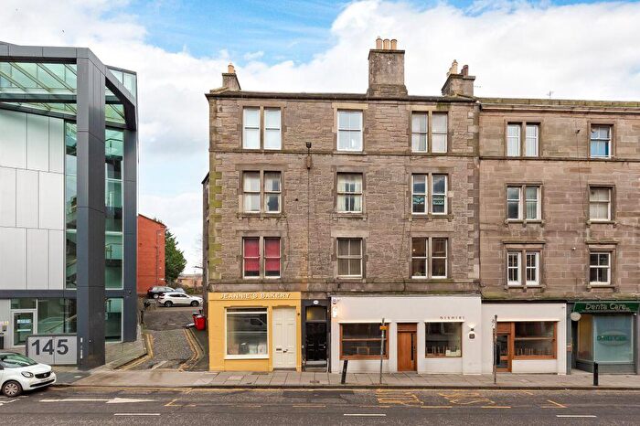 2 Bedroom Flat For Sale In / Morrison Street, Edinburgh, EH3
