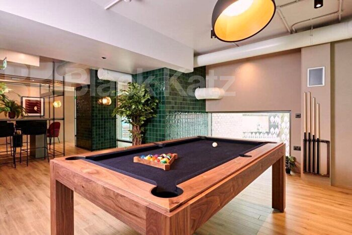 1 Bedroom Flat To Rent In Seven Sisters Road, Seven Sisters, N15