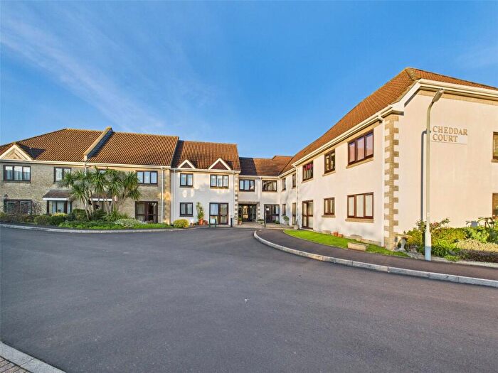 2 Bedroom Apartment For Sale In Station Road, Cheddar, Somerset, BS27
