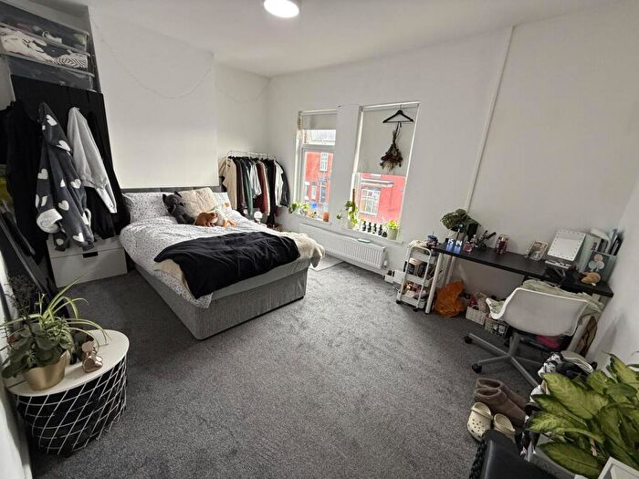 4 Bedroom Property To Rent In Ashfield Road, Victoria Park, £pppw, M13