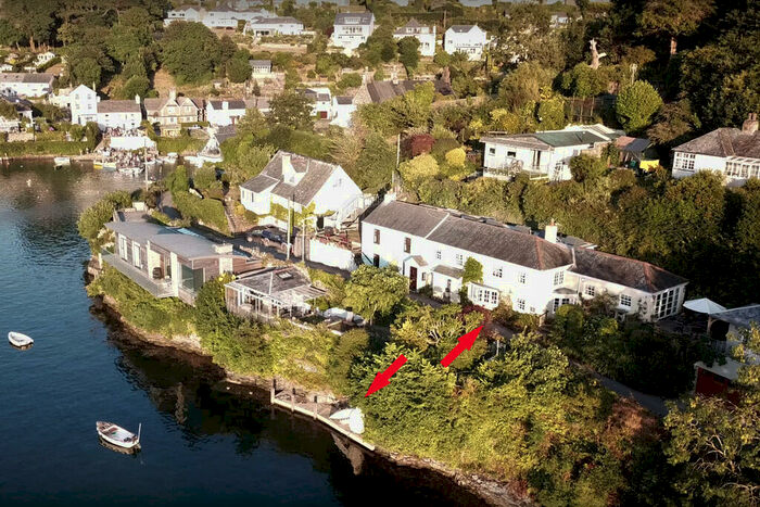 3 Bedroom Cottage To Rent In Noss Mayo, Devon, PL8