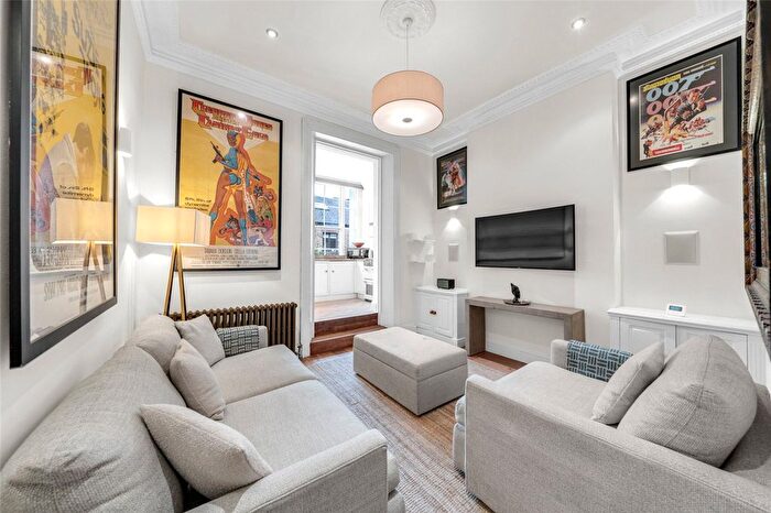 1 Bedroom Flat For Sale In St Marys Terrace, London, W2
