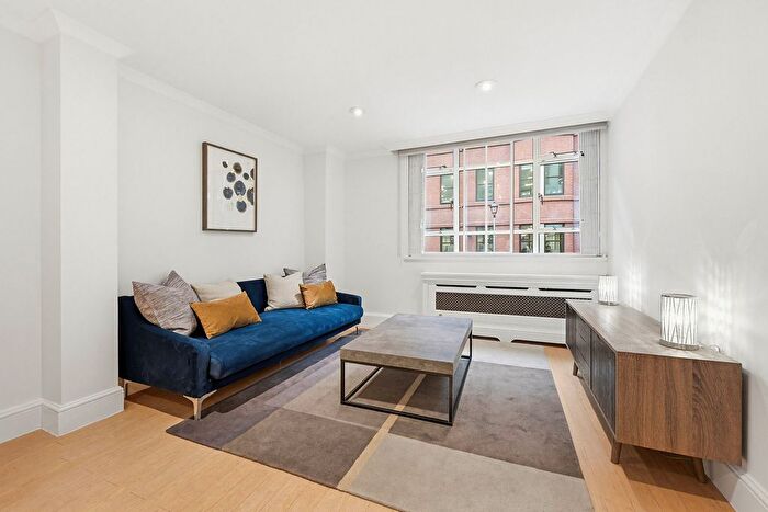 1 Bedroom Flat To Rent In Duke Street, London, SW1Y