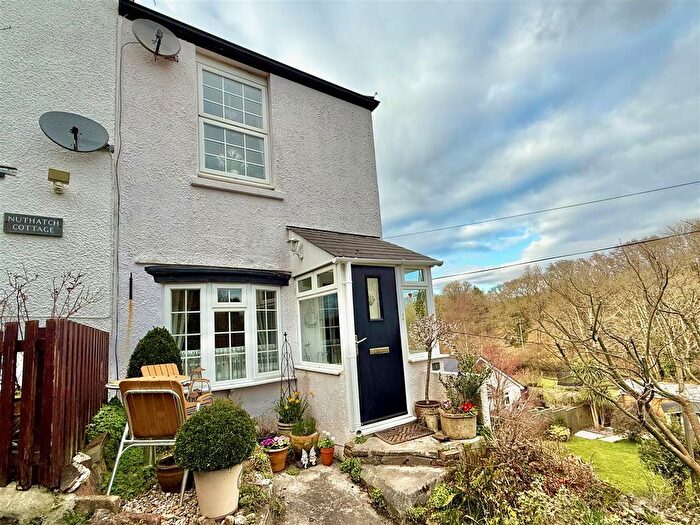 2 Bedroom Cottage For Sale In Brixton, Plymouth, PL8