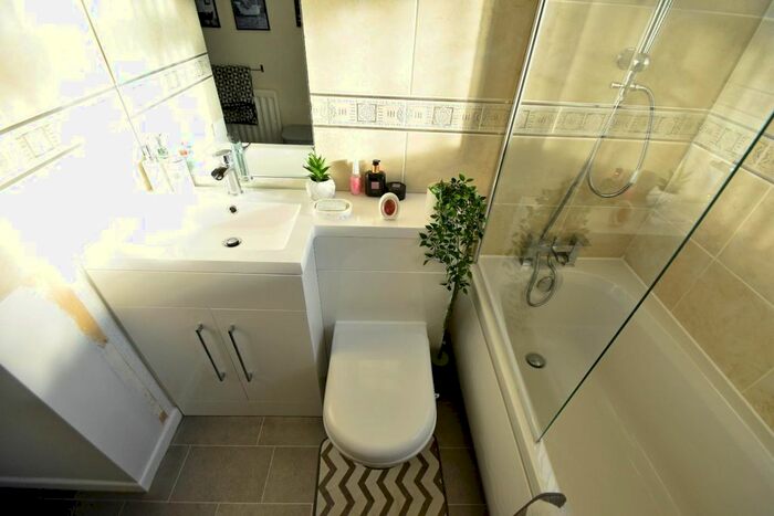 2 Bedroom Semi-Detached House For Sale In Cornfield Close, Bury, BL9