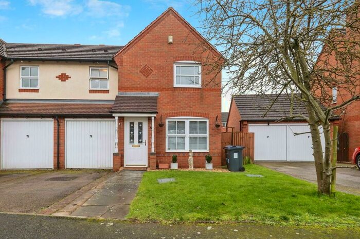 3 Bedroom Semi-Detached House To Rent In Plantation Drive, Sutton Coldfield, B75