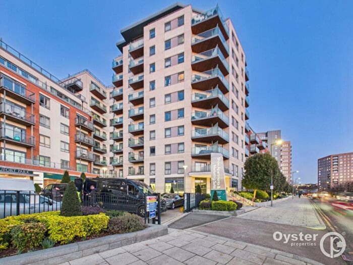 2 Bedroom Flat For Sale In Aerodrome Road, Chapman House, NW9