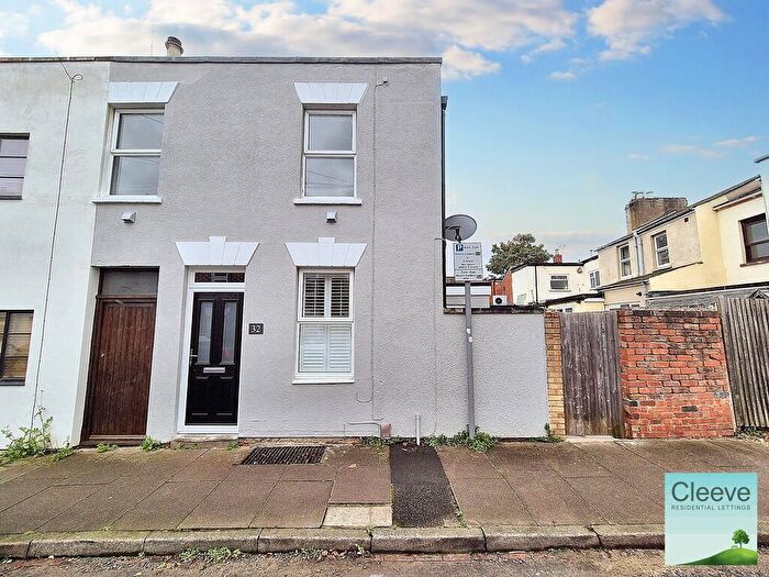 2 Bedroom End Of Terrace House To Rent In Hungerford Street, Cheltenham, GL50