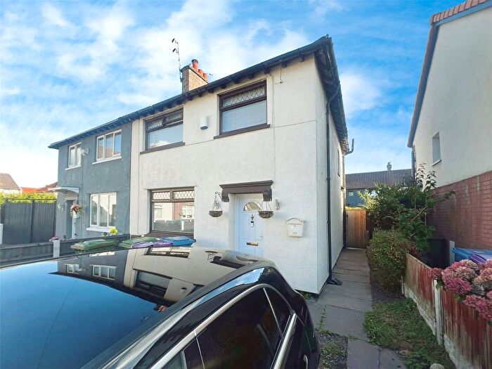 3 Bedroom Semi-Detached House For Sale In Bramberton Place, Liverpool, L4