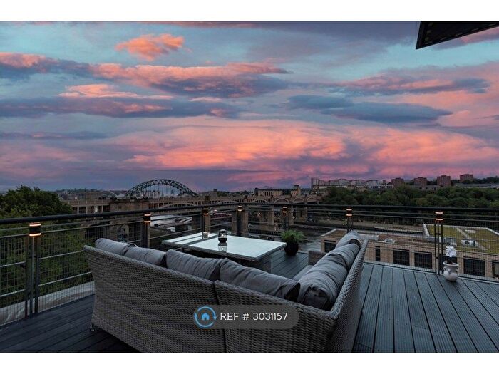 2 Bedroom Flat To Rent In Clavering Place, Newcastle Upon Tyne, NE1