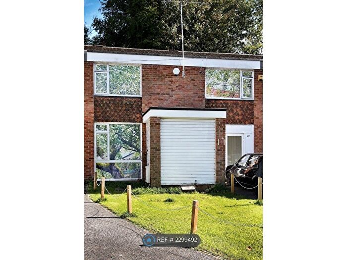 7 Bedroom Terraced House To Rent In Sparkford Close, Winchester, SO22