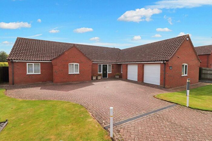 3 Bedroom Detached Bungalow For Sale In Naylors Nook, Saracens Head, PE12