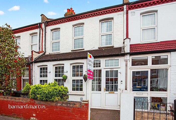 3 Bedroom Terraced House For Sale In Langdale Road, Thornton Heath, CR7