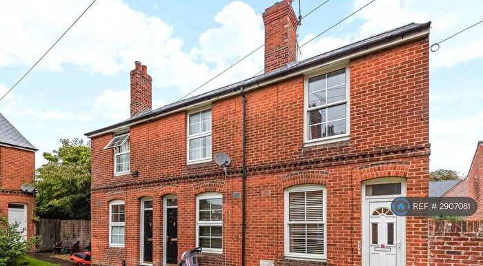 3 Bedroom Terraced House To Rent In Princes Buildings, Winchester, SO23